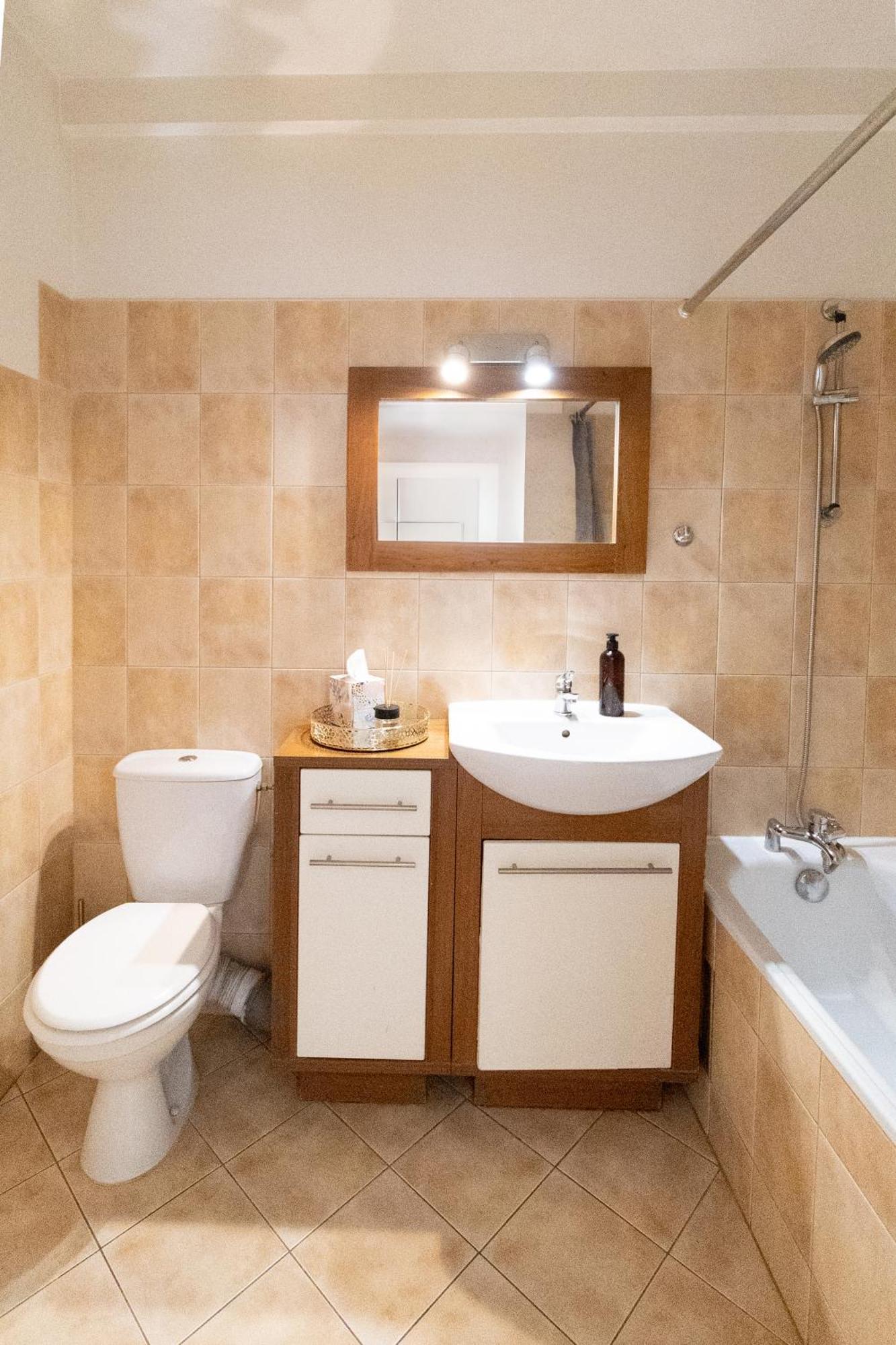Piotrapartments - Broniwoja Business Apartment Варшава Экстерьер фото