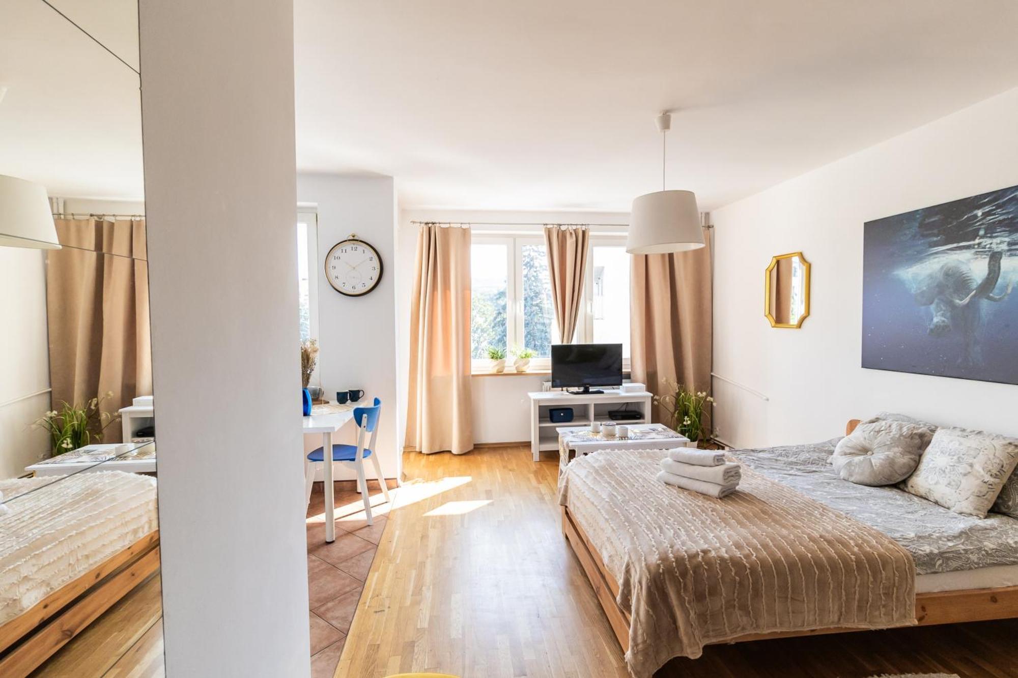 Piotrapartments - Broniwoja Business Apartment Варшава Экстерьер фото